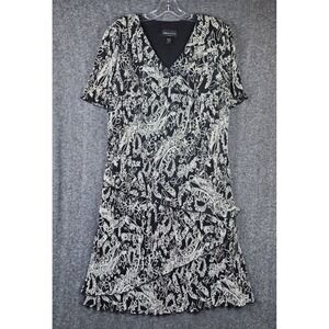 Connected Woman Tiered Pleated Dress Women 16W Black White Floral V-Neck Midi